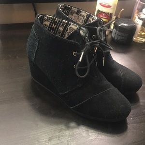 Toms wedge heels